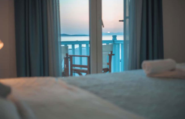 Sofia's Bungalows Mykonos - Photo 20