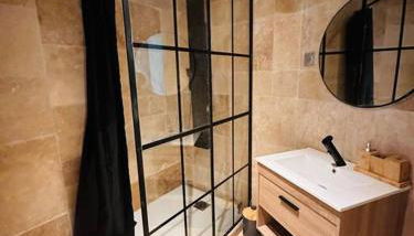 Cocon Bohème & Travertin - Foto 5, towels, Shower