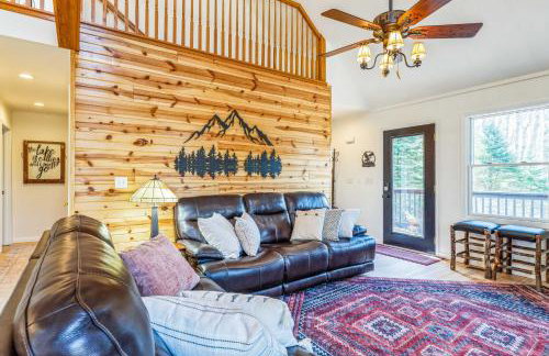 'The Eagles Nest at Alpine' Cabin w/ Fireplace! - Photo 5