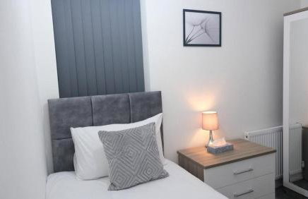 Manchester Entire 3-Bed House Sleeps 5 w Parking - Foto 28