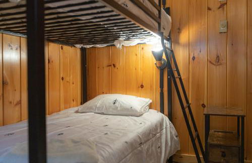 MtSnow , HotTub, Pool, Air Hockey,Ping Pong, Darts - Foto 25