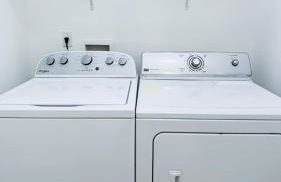 The Stallion #106 - Walk to Museums, Luxe Loft with free gated parking - Foto 7