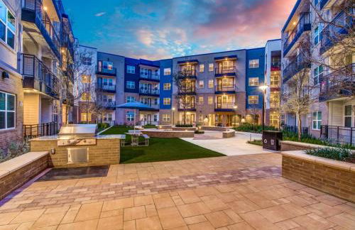 Modern & Chic 1BR Luxury Apts Close to Downtown & Airport - Photo 28