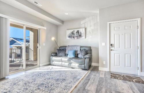 New Upper Condo-Covered Deck-Pet Friendly - Foto 7