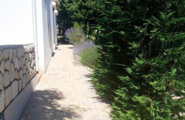 Lavender House - Photo 54