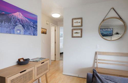 10min to Downtown Bend - Chic 2BDR - Photo 7