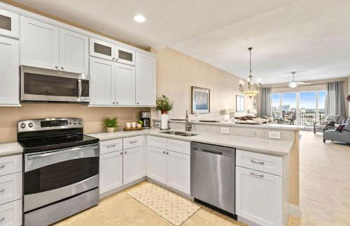 Waterfront Breeze Condo - Photo 7