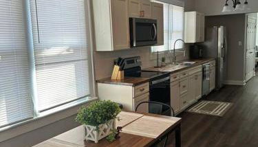 Downtown Charm, 3 Bdr, Near Rest and Bars - Foto 4