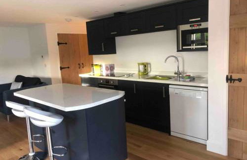 Caretakers Hideaway - Photo 8