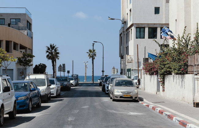 2Rooms Perfect Location 1Min to Beach - Photo 39