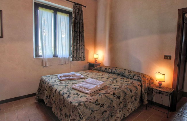 Spacious Tuscan Farmhouse - Foto 4