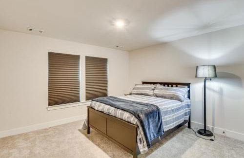 5 Mi to Memorial Stadium and Beach Modern Townhome - Foto 14