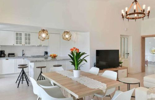 Luxury Villa Maria with large pool - Foto 36