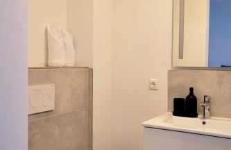 Große Penthouse Ferienwohnung mit Meerblick, Sonnenterrasse & Luxusbad von "Momentic" - Foto 63