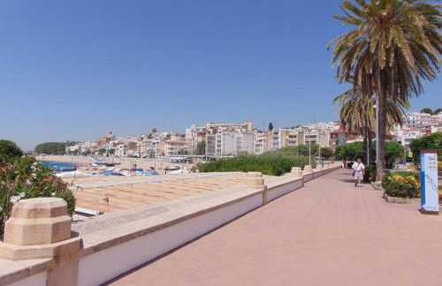 Basketball court, pool, BBQ, gardens, seaviews - Foto 52