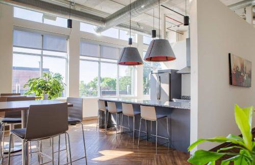 Luxury Studio Apt Near Brady St with Balcony and Lake View - Foto 23