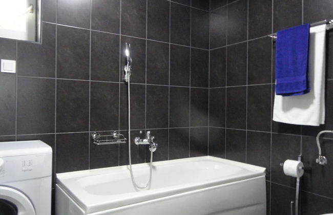 Petrovac Holiday House with pool - Foto 23