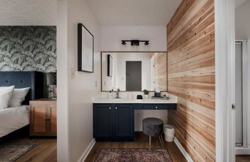 Epic Family Stay - 40' Putting Green, Theater, Hot Tub, Sauna - Foto 12