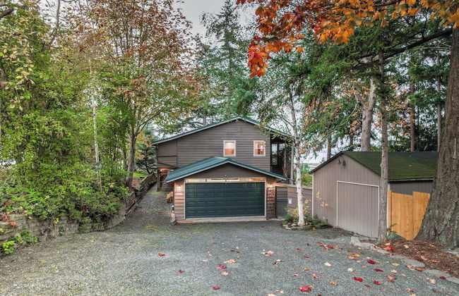 Windswept by Avantstay Water Views, Covered Deck, Walk to the Beach - Photo 48