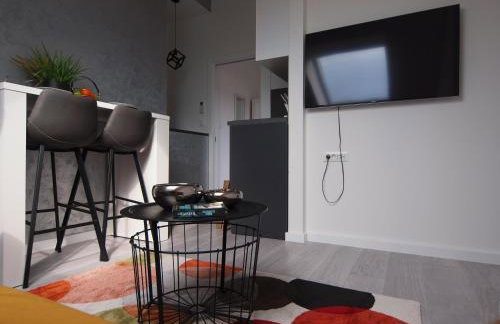 Apartments Mak & Lux - sea & sunset top view - Photo 77