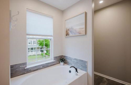 Lowcountry Lodge! In the heart of historic Old Town Bluffton SC - Foto 25