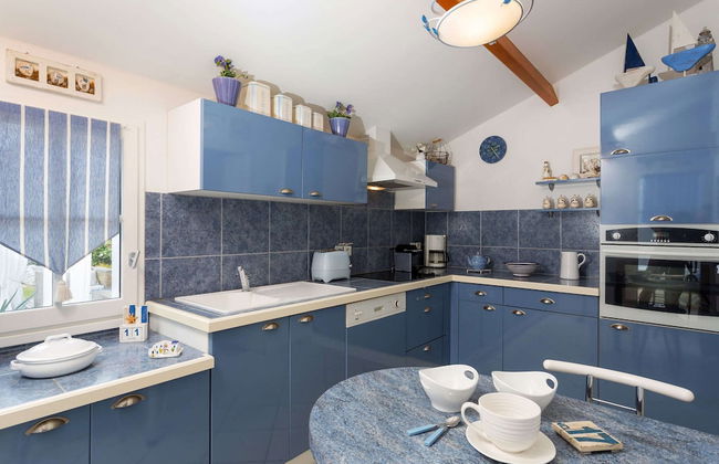 Luxurious Villa With a Dishwasher, Only 3.5km From the Beach - Photo 11