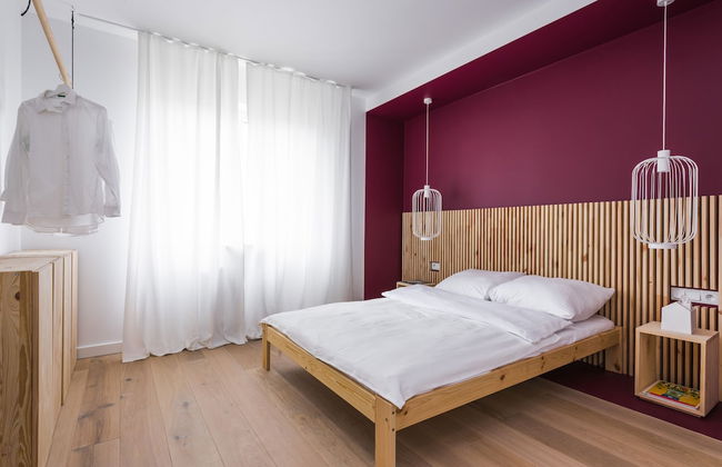 Colors Apartments - Photo 2