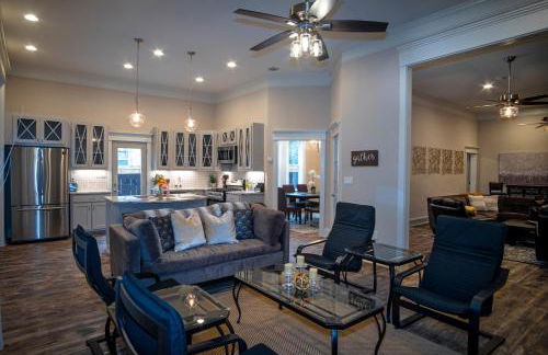 Brand NEW Large Impressive House Near Downtown! - Foto 71