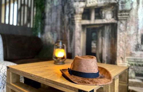 L'Expédition - By BEST KEYS - Expérience Unique - Déco Immersive - Lit Queen Size & Canapé Convertible - Centre Ville - Smart TV - Machine à Café Nespresso - Netflix & WiFi ILLIMITÉ - Check-in Autonome - Parking Gratuit - Foto 9