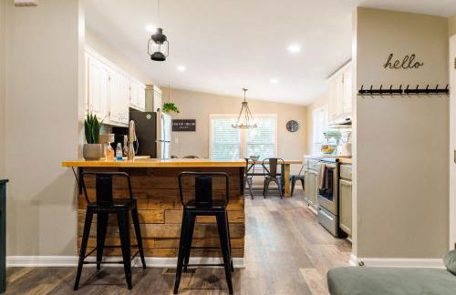 Franklin 4BR Escape, BBQ, Fire Pit, Sleeps 15 - Foto 21