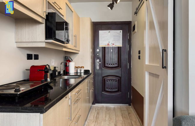 Xuru Stays I Jacuzzi Studios @ The Pyramids - Foto 74