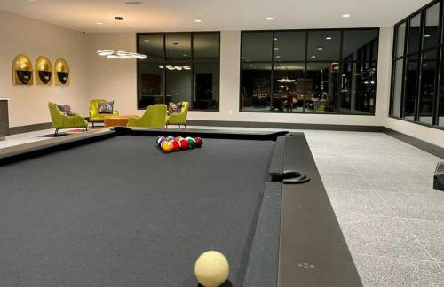 Gorgeous High-Rise On The River - Foto 23