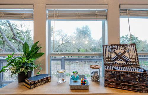 Serene Hill Country Home w/ Romantic Garden Escape - Foto 33