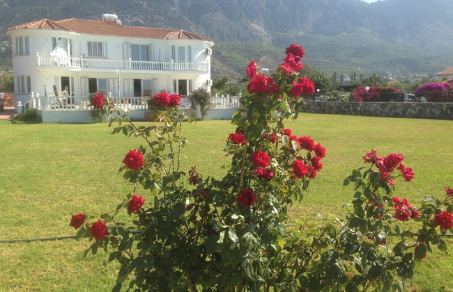 Villa - Sleeps 14 - Private Pool - Cinema Room - Foto 18