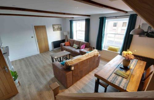 One Norwood - Grade 2 Listed, Central 3 Bed - Photo 2