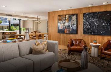 Snazzy 3BR Apt Hollywood with Pool & Spa - Foto 46