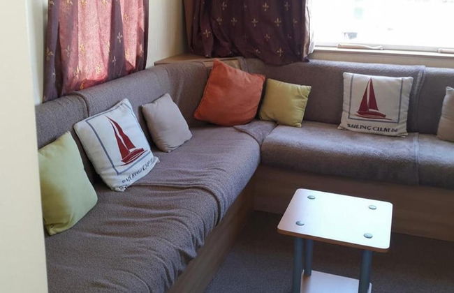Caravan on Combe Haven - Sleeps 8 & Pet Friendly - Foto 6