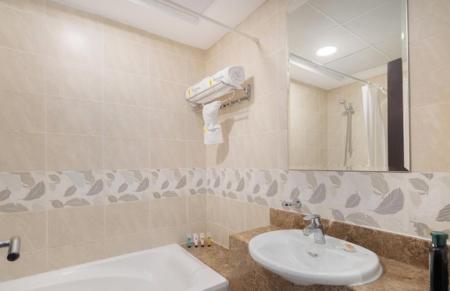 Vogue | Al Fahad Tower close to Mall of Emirates - Foto 12