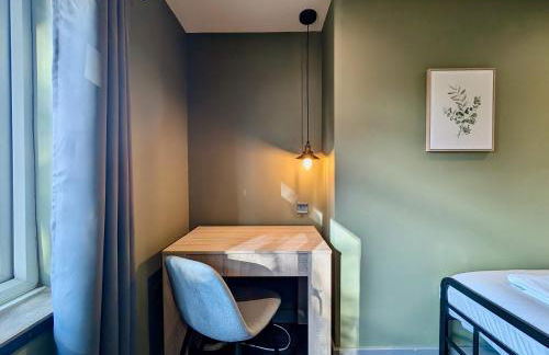 Charming Flat With Free Parking in Prime Location - Foto 11