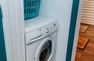 Heron's Perch- A pond-side retreat with cinema room - Photo 18