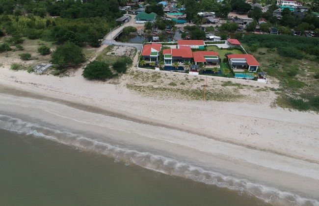 La Playa Beach Front Pool Villa Cha-am - Photo 20