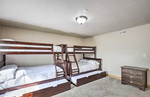 Luxe Heber City Cabin and Hot Tub and Guest House - Foto 32