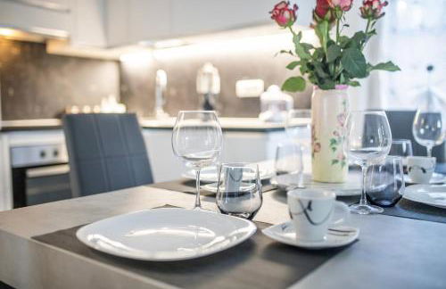 Tornolo, 5 Stelle - Alloggio Elegante - Foto 8