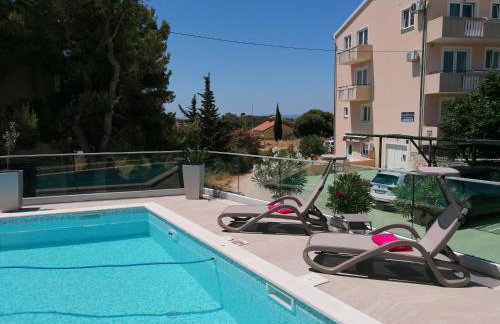 Villa NOVAMARIN - heated pool, sauna, garden - Foto 2