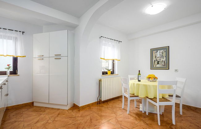 Scenic Villa With Private Garden - Foto 30