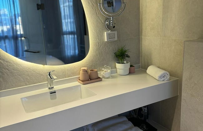 Allenbeach TLV- Apt Hotel-Adults only - Foto 18