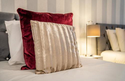 Charming Apartment In Andover Town Centre 55'' 4K Smart TV Netflix - Photo 13