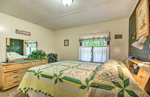 Unique Creekside Escape - Enjoy On-Site Goats! - Foto 24