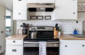 Bright 2BR Oasis Desert Charm and BBQ Nights - Foto 7