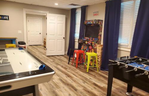 5BR With Movie & Game Rooms Near LakePoint PBR - Foto 28